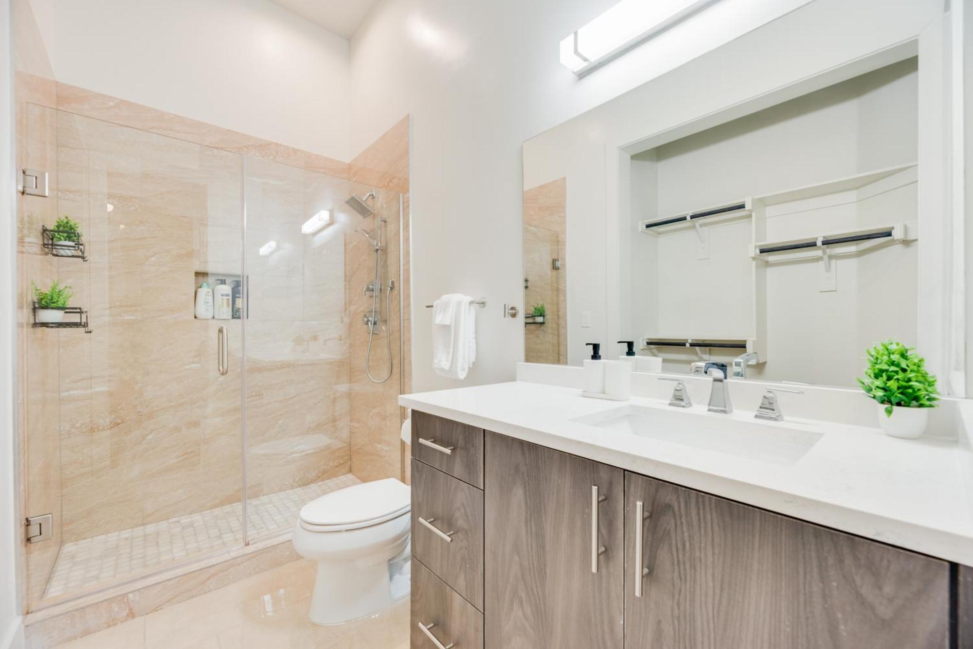 Snappy Loft Style 2Br I Gym I Parking I Workspace Dallas Exterior foto